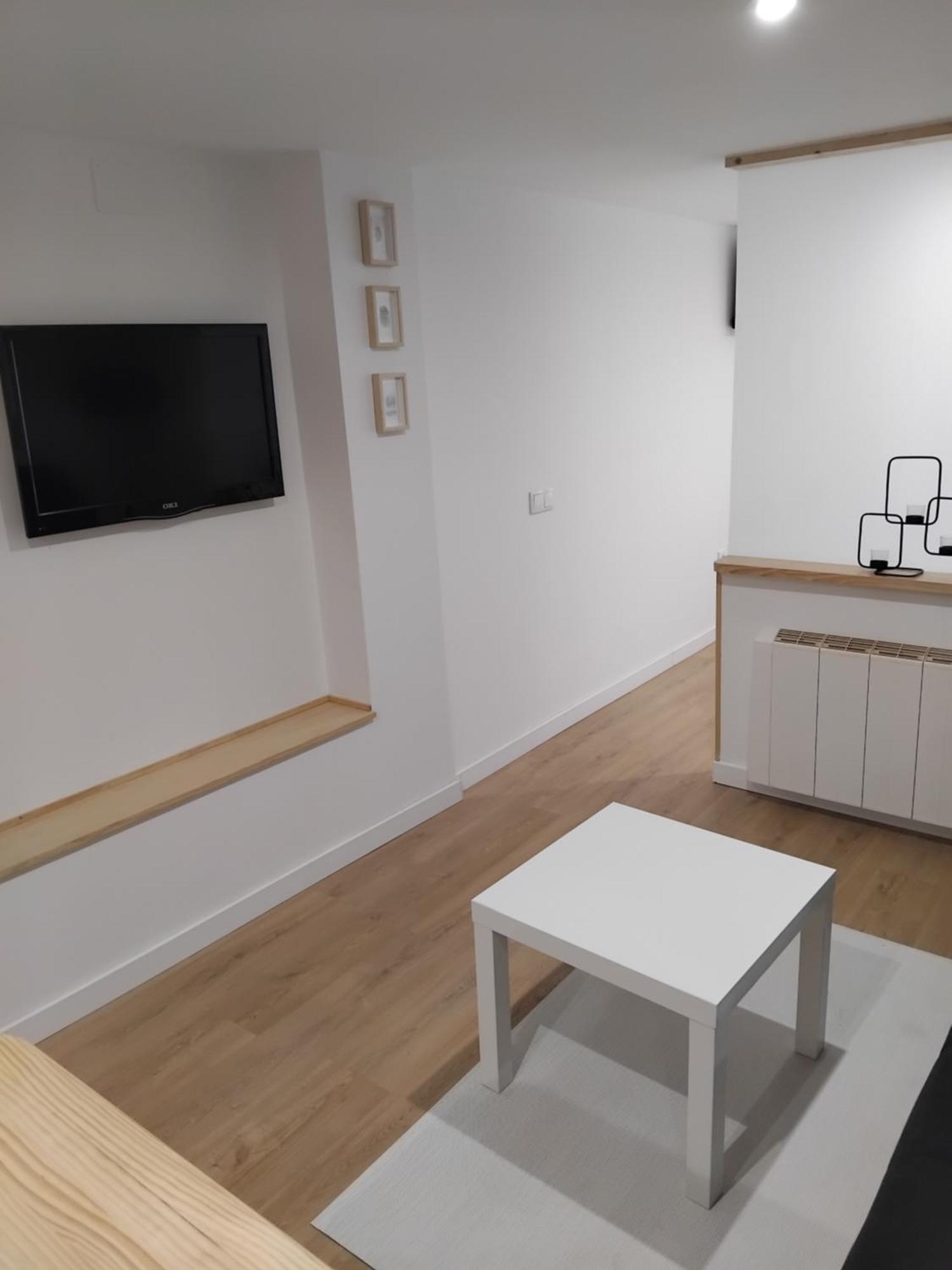 Appartement Sita à A Estrada Extérieur photo